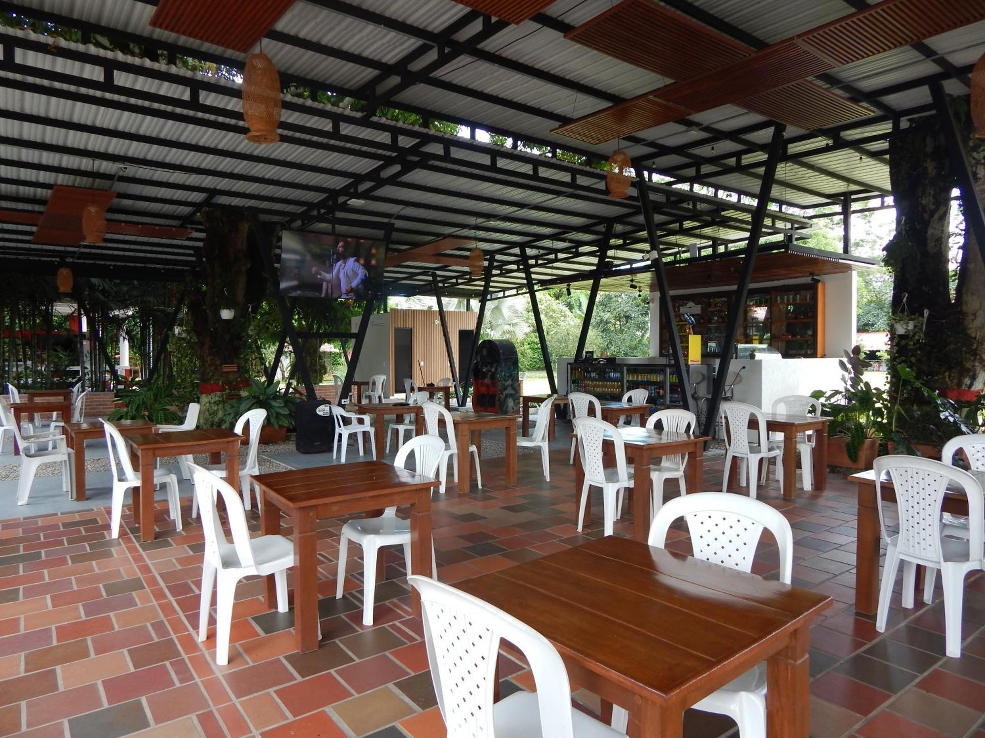 Hotel Campestre Las Palmas Sas Villavicencio Eksteriør billede