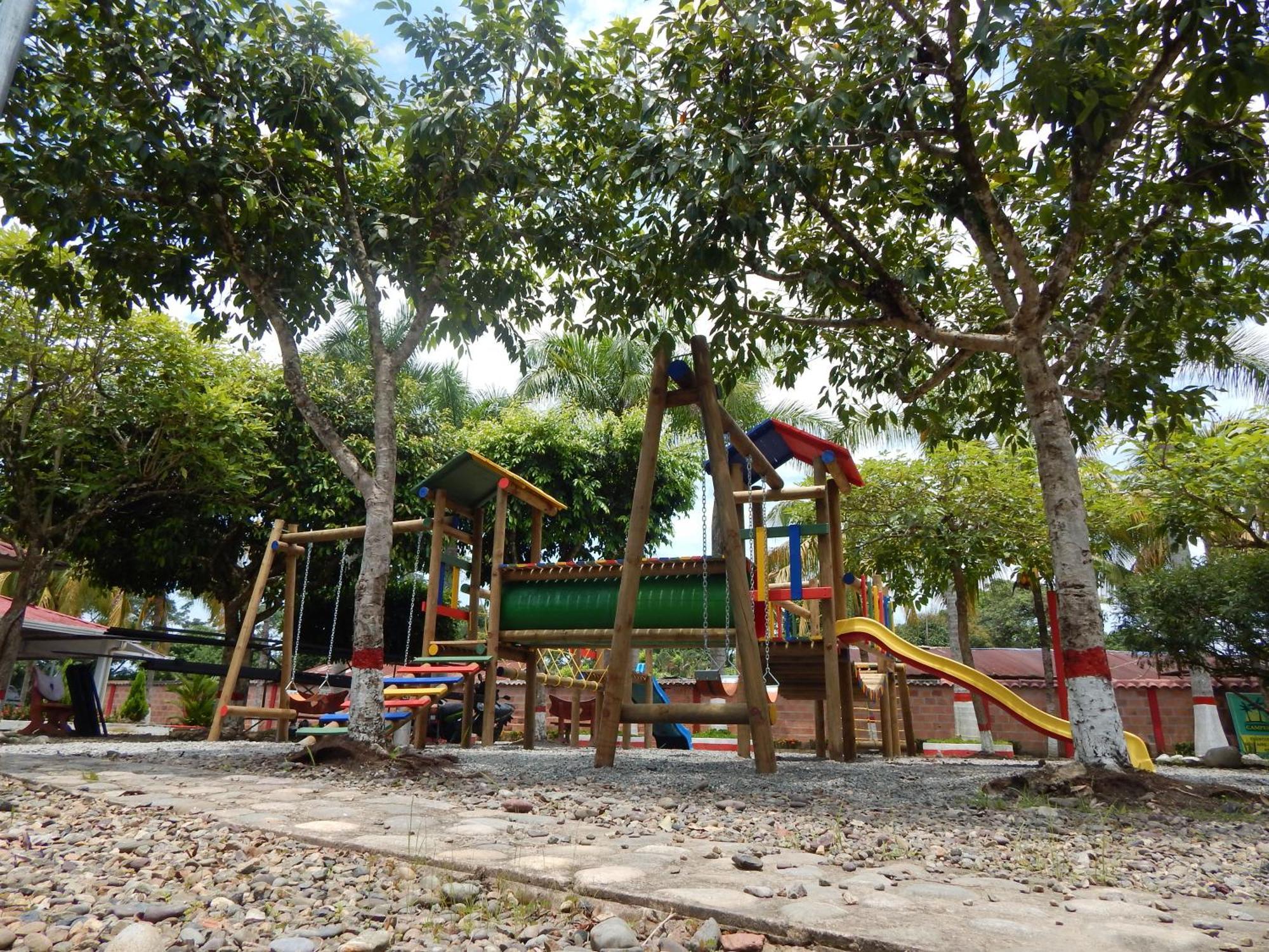 Hotel Campestre Las Palmas Sas Villavicencio Eksteriør billede