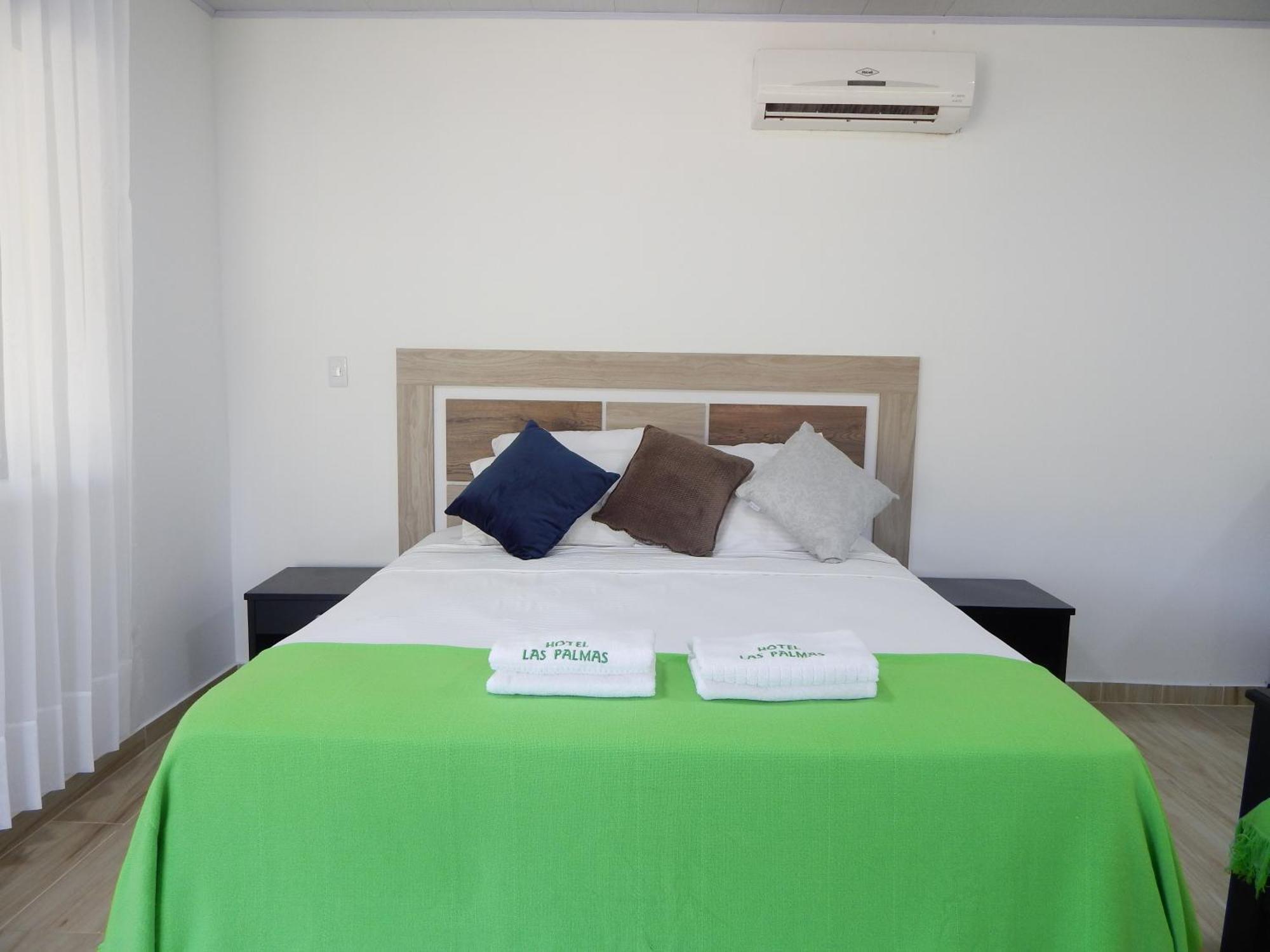 Hotel Campestre Las Palmas Sas Villavicencio Eksteriør billede